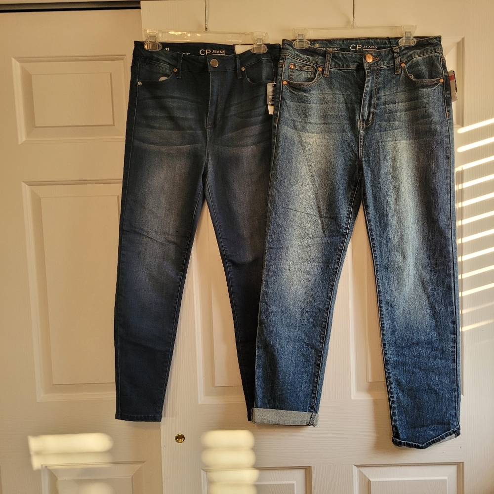 NWT... 2 - Women's High Rise Skinny CP Jeans